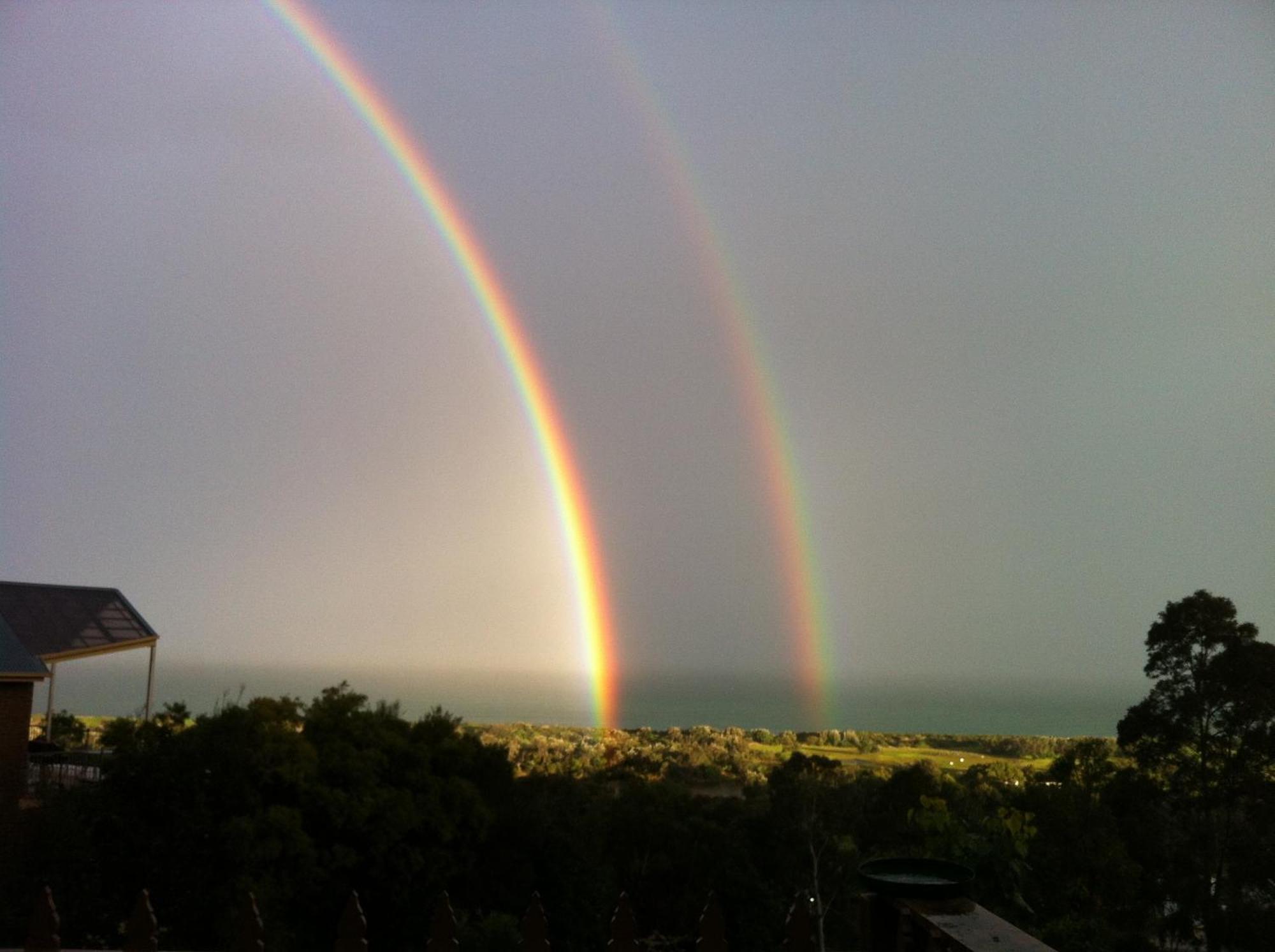 The Goat And Goose Bed & Breakfast Lakes Entrance Exteriör bild