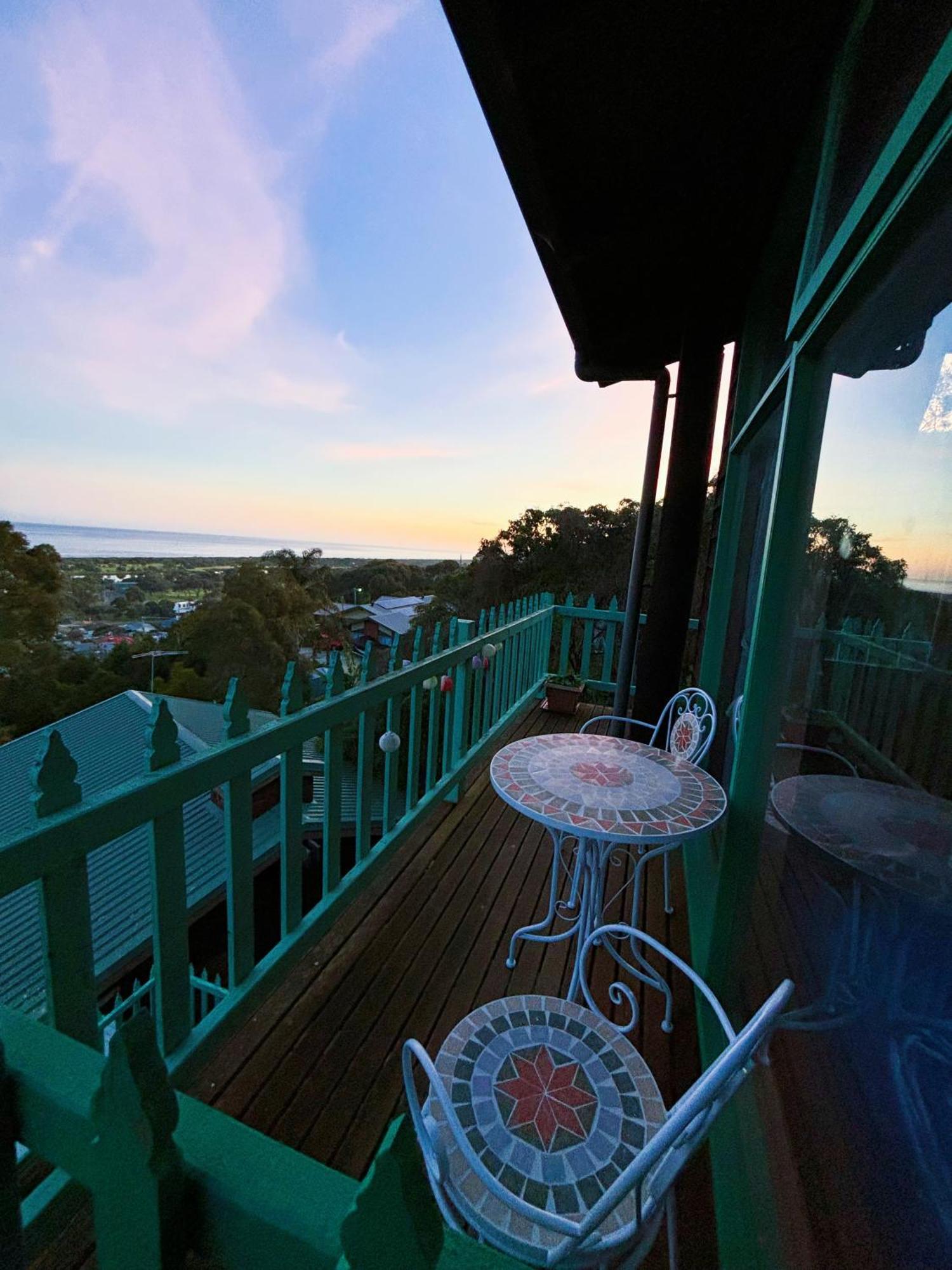 The Goat And Goose Bed & Breakfast Lakes Entrance Exteriör bild