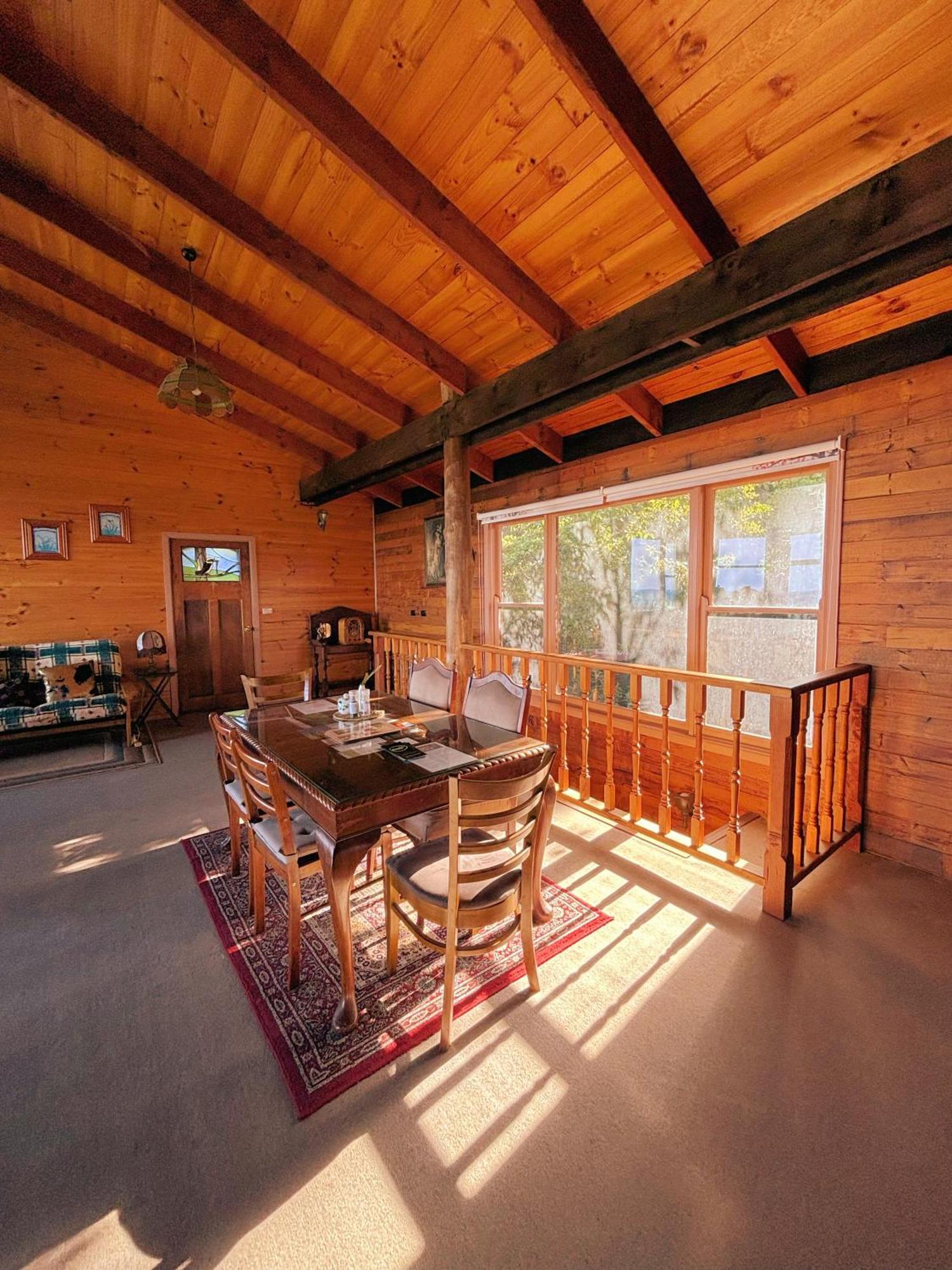 The Goat And Goose Bed & Breakfast Lakes Entrance Exteriör bild