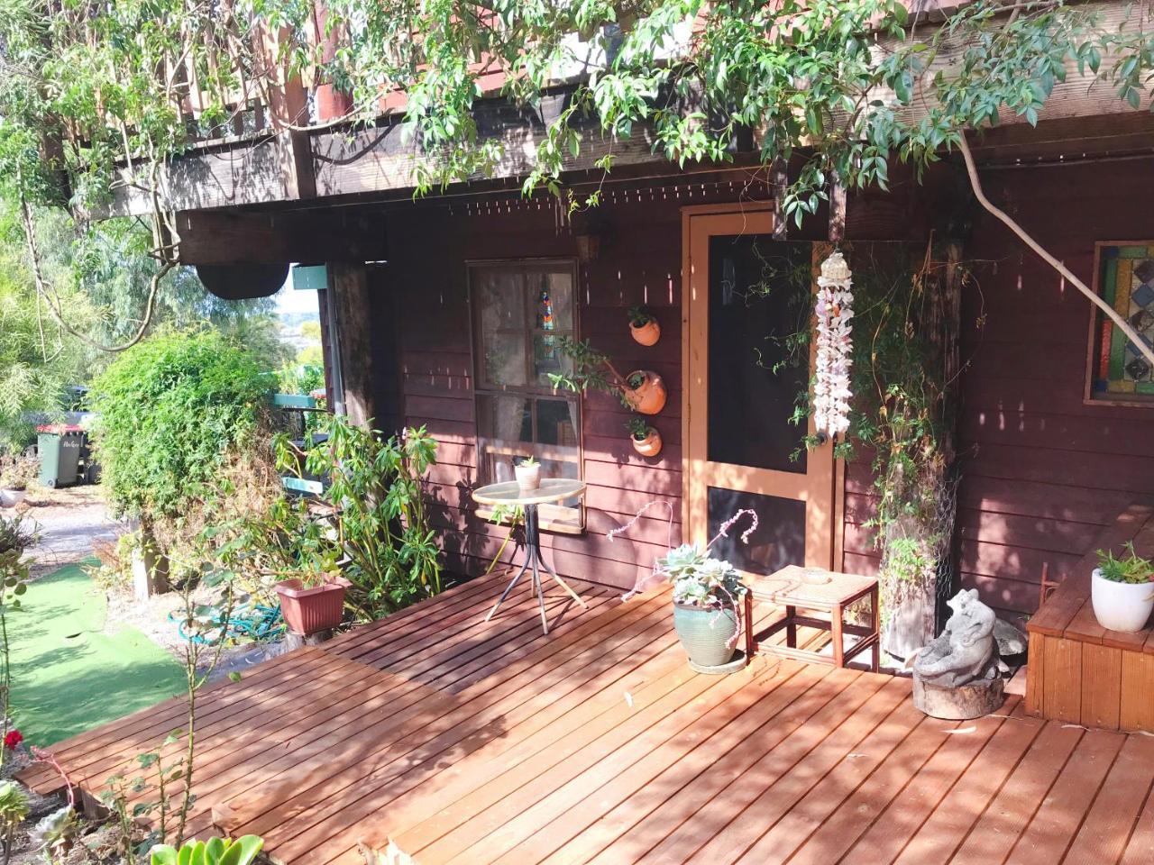 The Goat And Goose Bed & Breakfast Lakes Entrance Exteriör bild